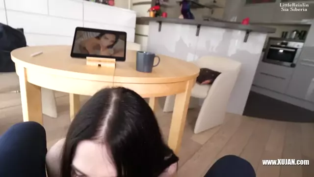 OMG stepsister Caught Me With Girlfriend ReislinSia Siberia 4K