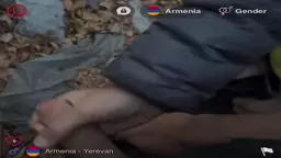 2 հայ գյոթ ժաժում են իրար դրսում