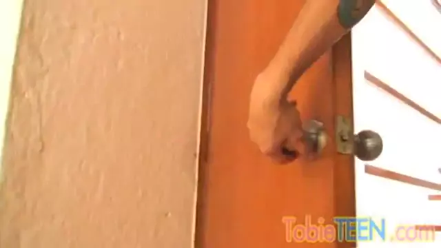 Dirty teen bitch tobie is beaver ravaged hard