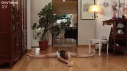 cute Nicole Murkovski loves naked stretching