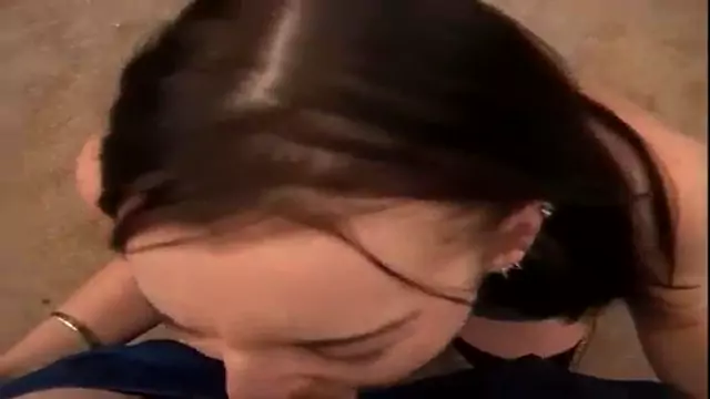 Deja Daire shows master class of sucking mans giant dick