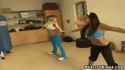 Renna Ryann enjoys a lesbian Fuck with her hot GF