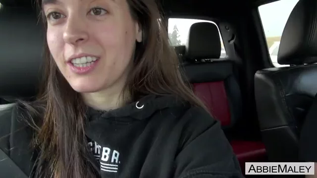Car Tease Turns Into a DirtyKneed Tree Fuck