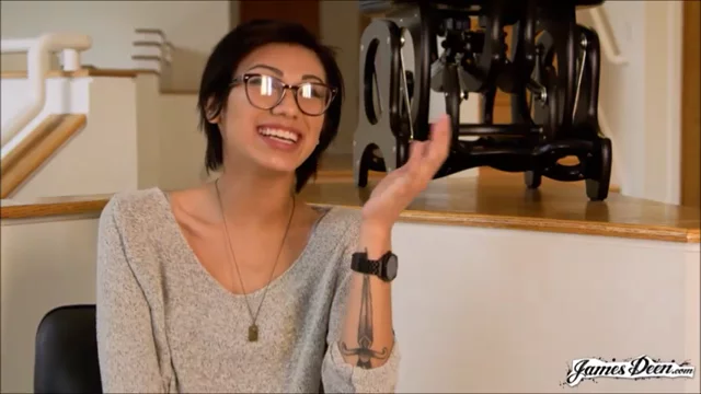Hot Aubrey Luna loves getting her pussy eaten