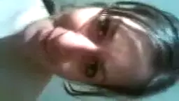 Кавказец заставил жену показать сиськи на видео камеру