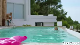 Sexy fuck by the pool